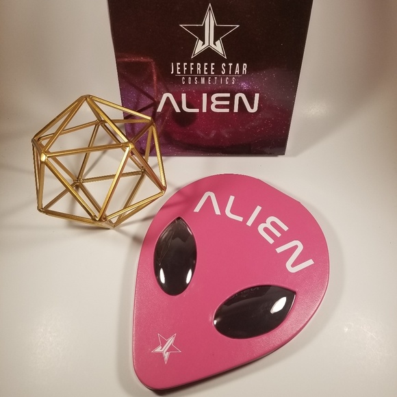 Jeffree Star Other - **SOLD**Jeffree Star Alien Palette